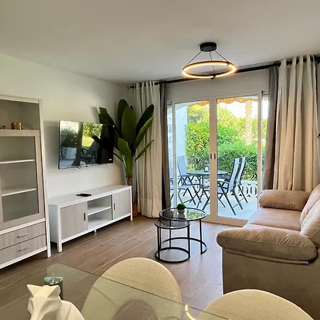 Perseo Albir Apartment